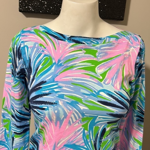 Lilly Pulitzer Aleah Top Gecko Green Beach Bash Shirt Coastal Beach XS NEW - Picture 4 of 10